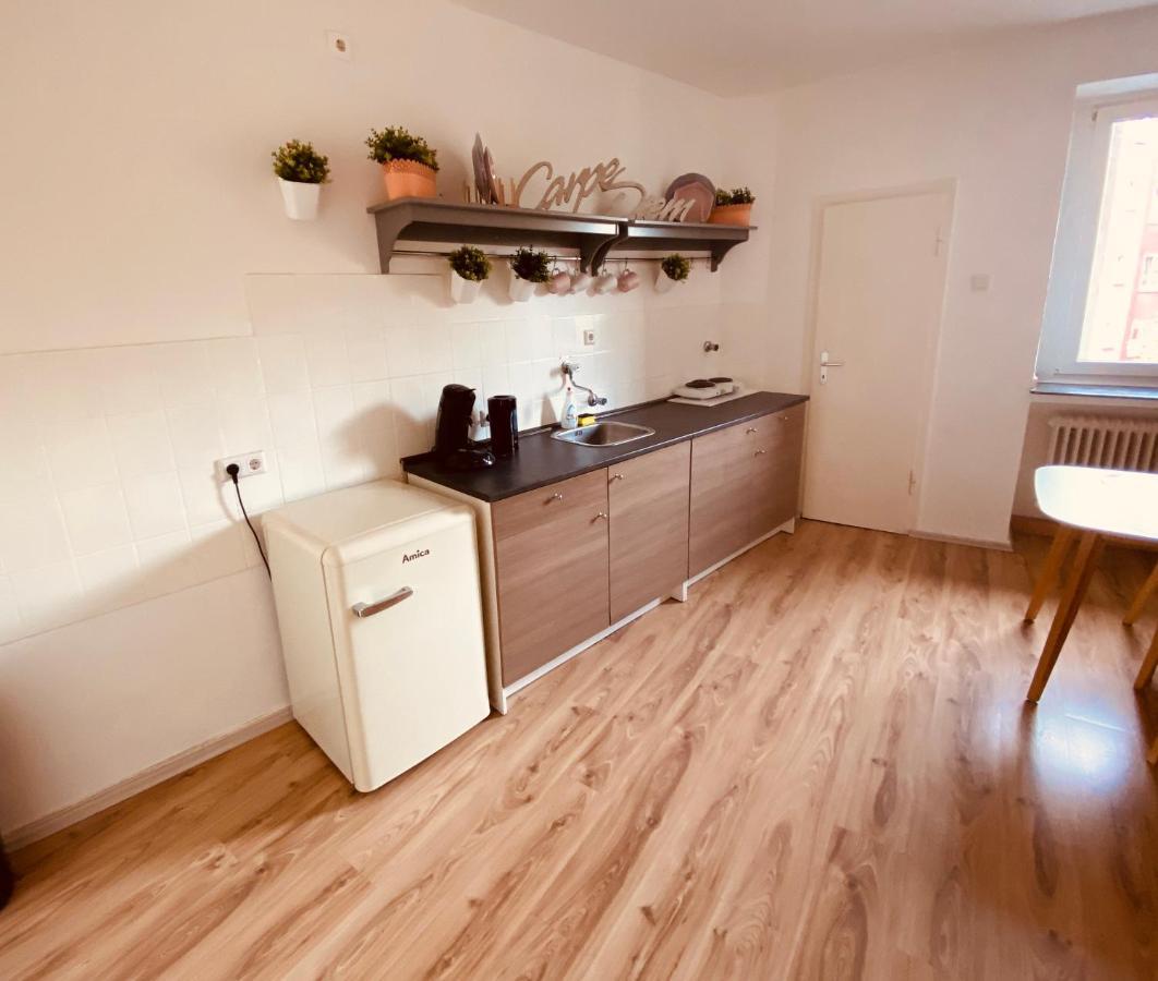 Tm Aparts Ντόρτμουντ Εξωτερικό φωτογραφία A typical kitchen in a student apartment